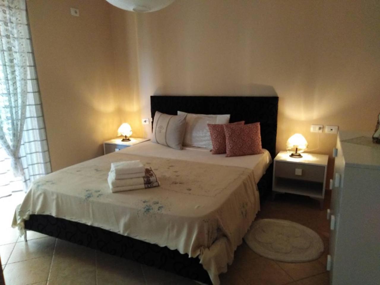 Jelena'S Luxury Apartments Sarandë 外观 照片